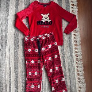 Ladies Small (or kids xxl) Disney PJs